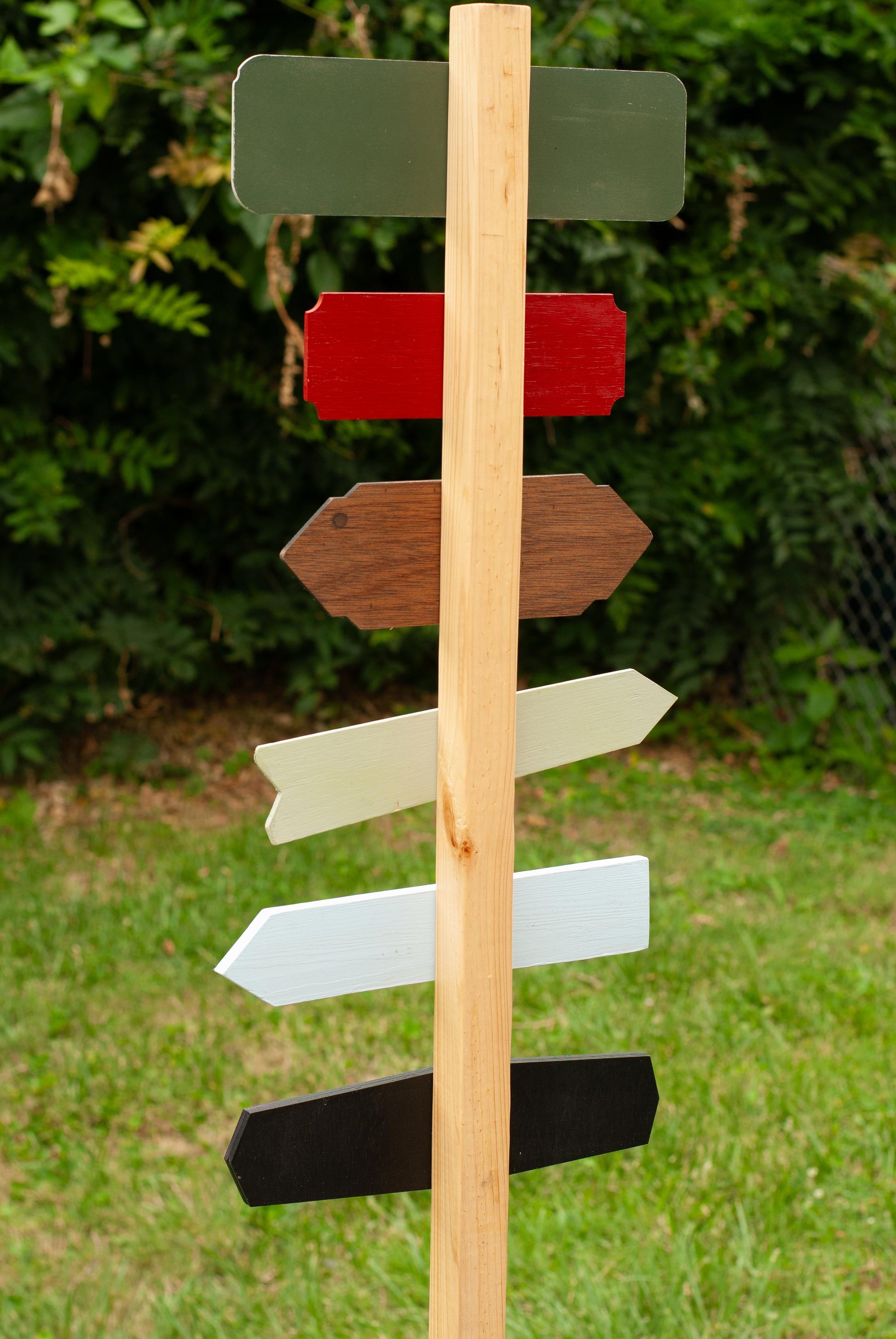 Back view of customizable Horror Decor Directional Signs with Post and stand outdoor Halloween decoration with six horror destination signs - Movie Room Decor